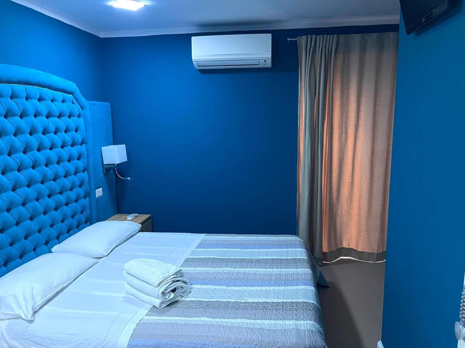 Bed And Breakfast Napoli Centro Storico Exterior foto
